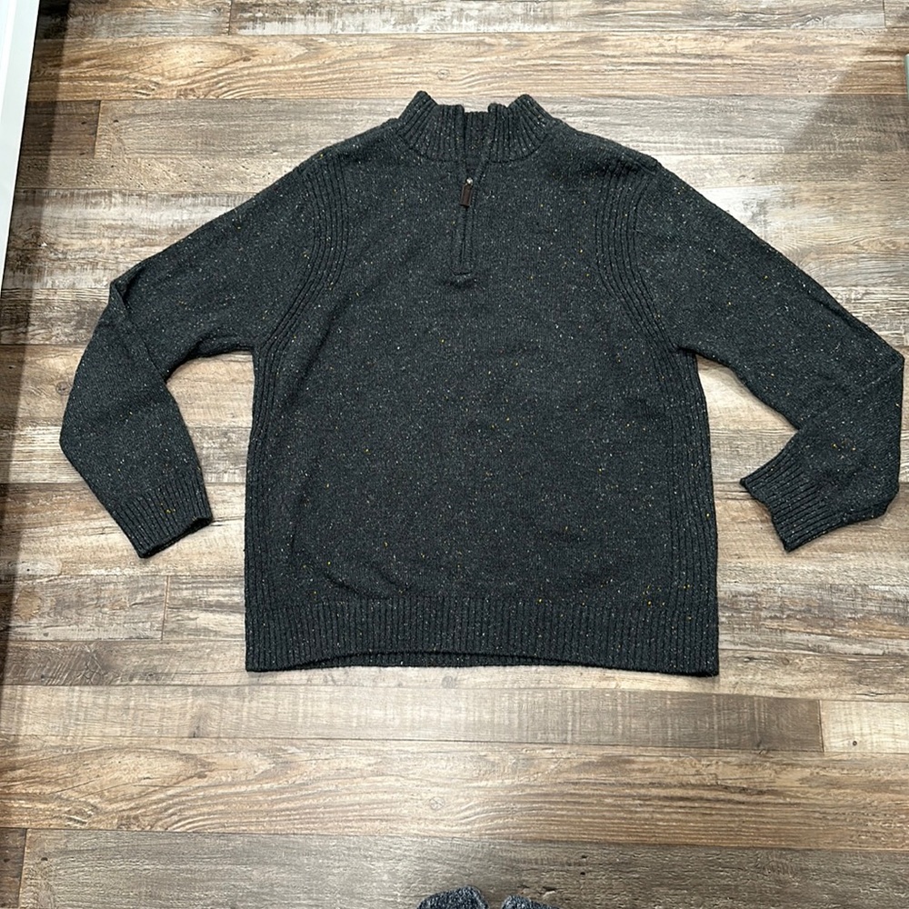 Outdoor Life • Marled knit 1/4 zip sweater